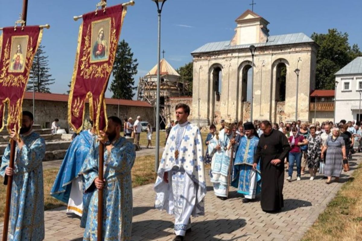Єпископ Михаїл Колтун відвідав Підкамінський монастир
