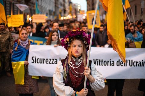 Об’єднані в молитві: українці в Італії вшанували другу річницю війни в Україні