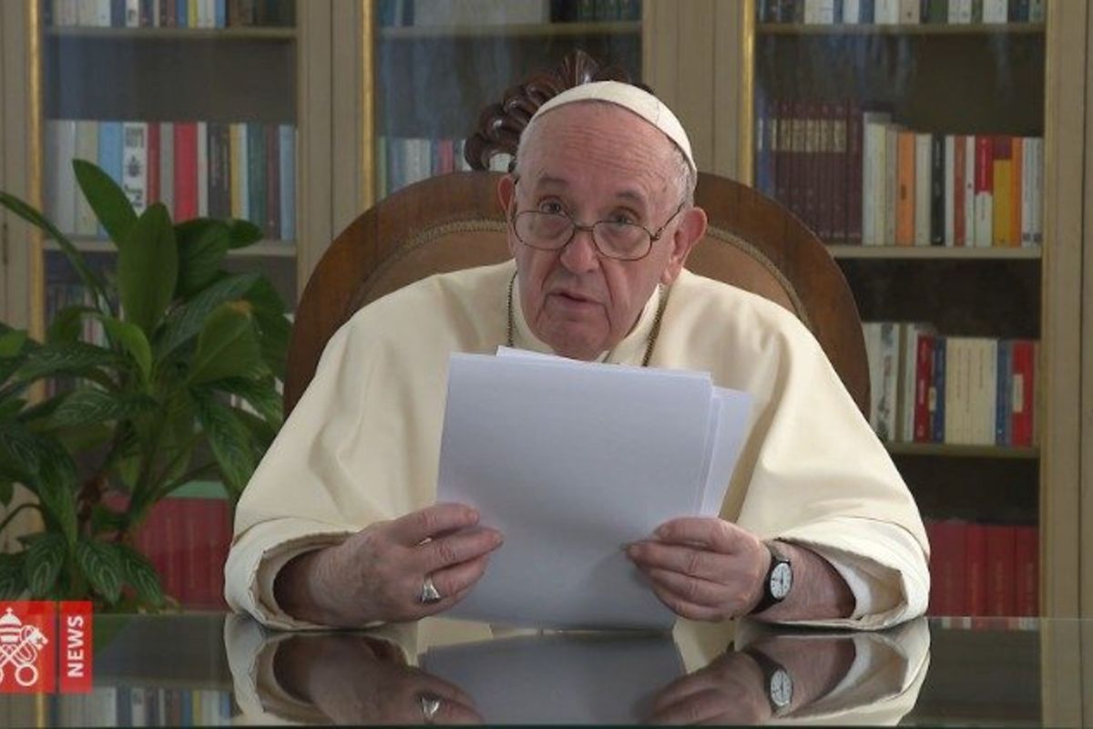 Папа Франциск: Виховання — протиотрута культурі індивідуалізму