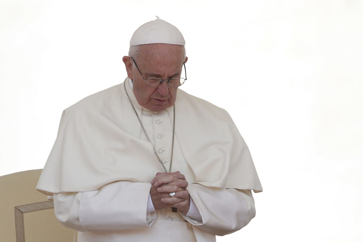 Папа Франциск разом з прочанами помолився за мир в Україні