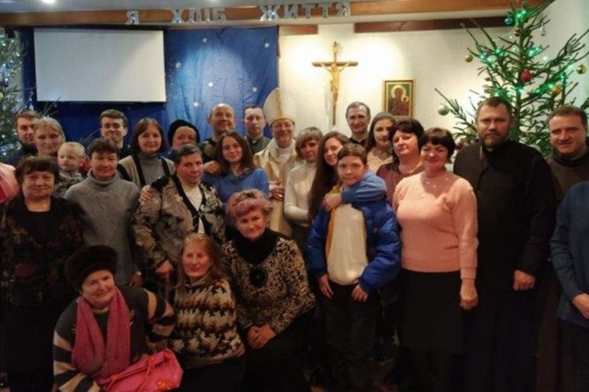 Апостольський Нунцій передав вітання Папи мешканцям Донецька і Луганська
