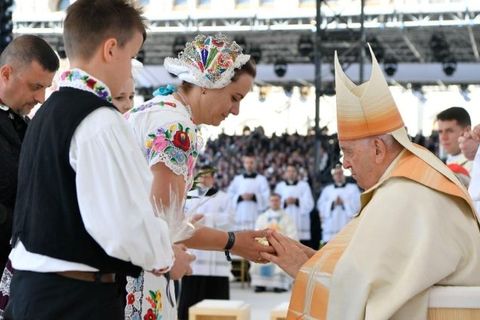 XLI Апостольська подорож Папи Франциска в Угорщину. День третій