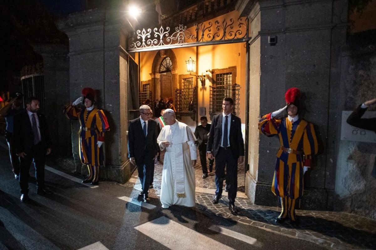 Папа про сподівання на мир в Україні: потрібно багато працювати і молитися