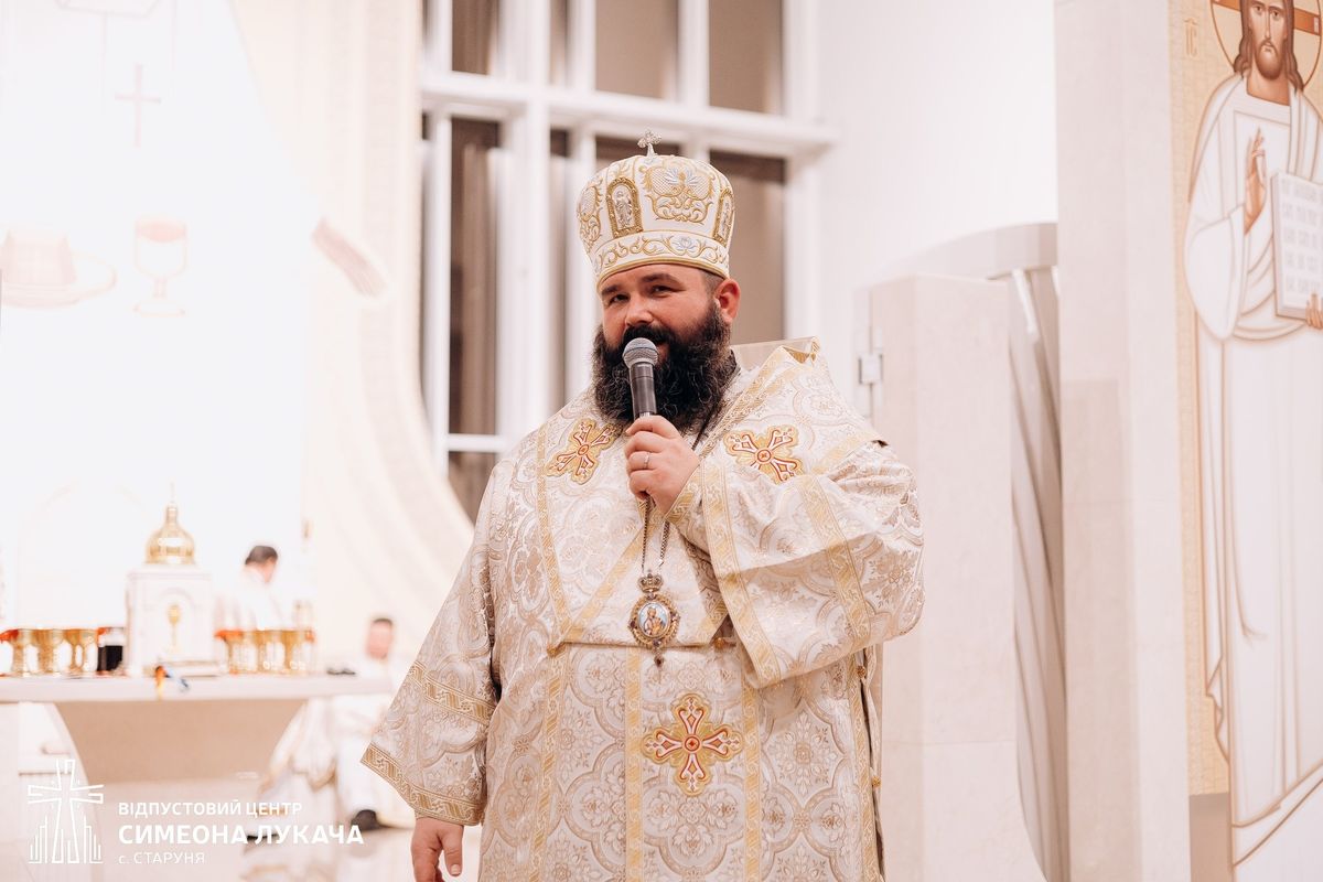 «Бог завжди дотримується свого слова», — єпископ Петро Лоза у Старуні