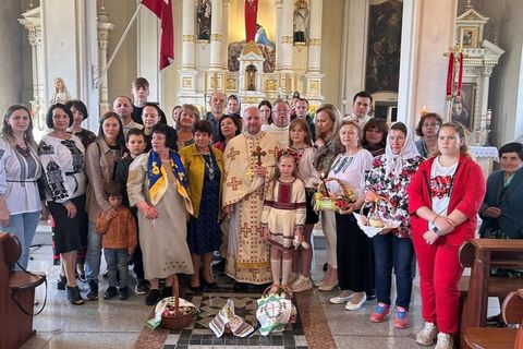 Вперше у латвійському місті Вентспілс було відслужено Літургію українською мовою