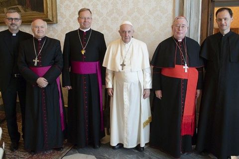 Єпископи Європи дякують Папі Францискові за пастирську турботу