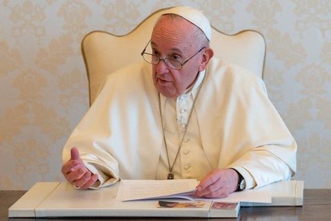 Папа: справжній гуманізм означає цінувати людину та її гідність