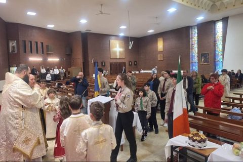 У межах візиту до Ірландії владика Петро Лоза очолив Літургію для українців у Корку