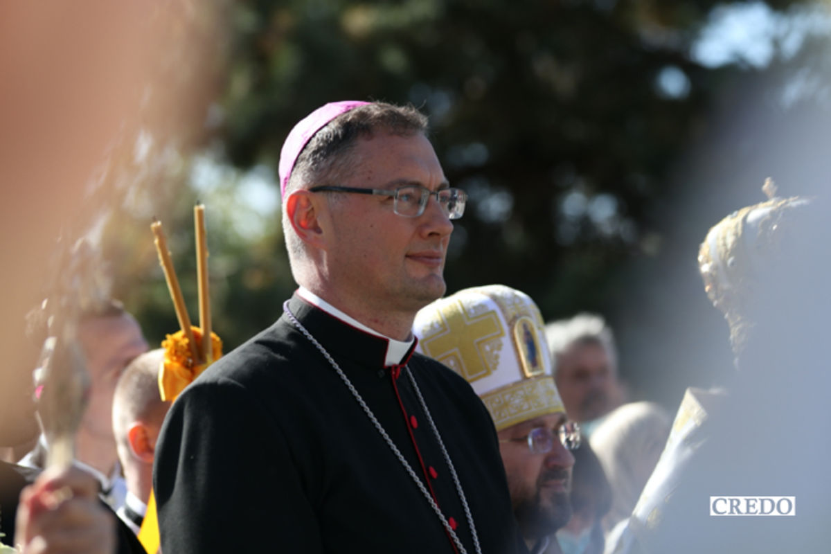 Апостольський Нунцій: візит Папи в Україну — це знак близькості до народу, який страждає