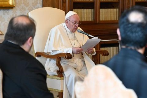 Папа про візит до Іраку: братерство немов пальма зростає без галасу