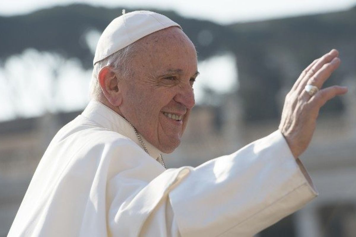 Папа на День миру: діалог між поколіннями, освіта та праця — шлях побудови миру