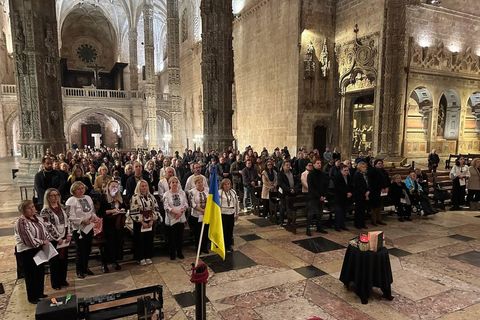 Владика Степан Сус очолив поминальну молитву за жертв Голодомору у Лісабоні (Португалія)