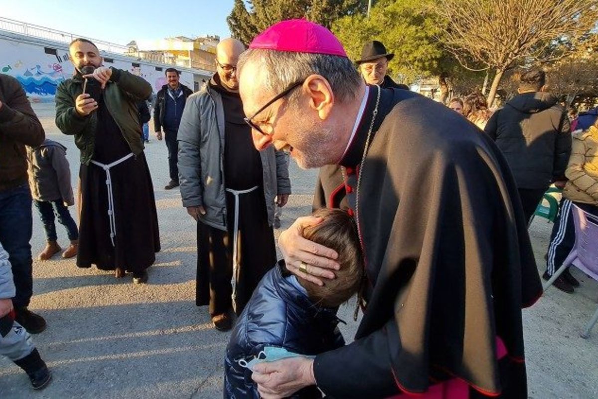 Архиєпископ Ґуджеротті про трагедію війни: почути потреби людей