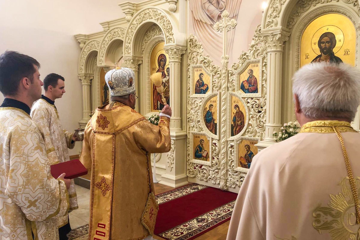 У «Рідній хаті» ім. патріарха Йосифа Сліпого відбулося освячення іконостасу