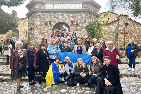 Владика Мануїл Нін очолив недільну Божественну Літургію для громади УГКЦ в Афінах