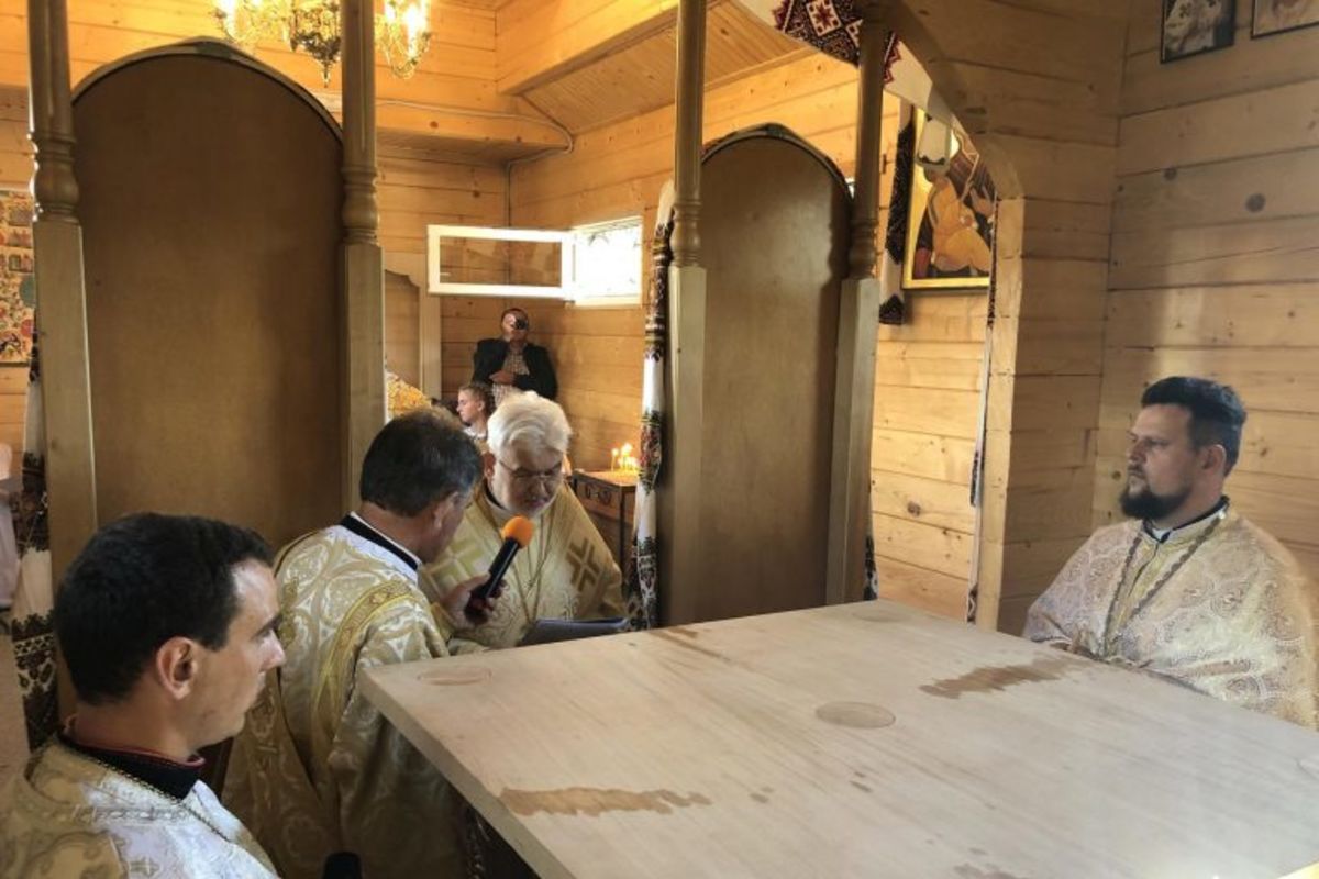 Владика Йосиф Мілян здійснив Чин освячення нового храму УГКЦ на Житомирщині