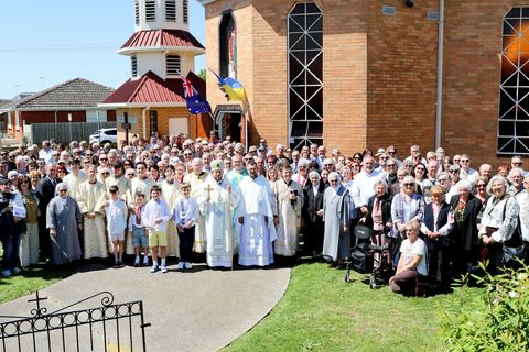 У Джілонгу (Австралія) відзначили три важливі річниці в історії місцевої української парафії
