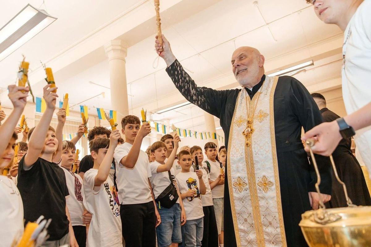 Вівтарники із різних парафій УГКЦ в Англії та Шотландії