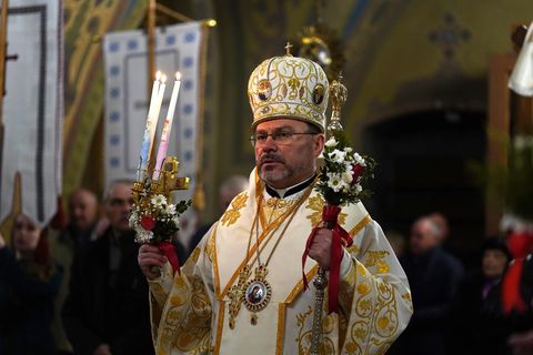 Єпископ Ярослав Приріз: Світло Різдва, що не гасне в темряві історії