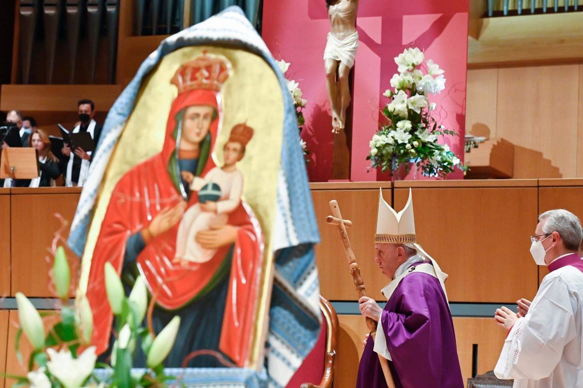 «Джерело Милосердя»: українська ікона, яка супроводжувала візит Папи Франциска до Греції