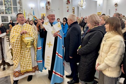 «Щоб на наших землях запанував святий мир, про який ми просимо у Бога», — митрополит Володимир Війтишин на початок Нового року