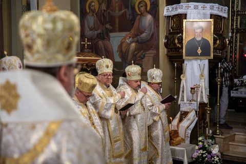 «Пастир, який жив життям свого народу»: У Дрогобичі вшанували владику Юліана Вороновського з нагоди 90-річчя від дня його народження