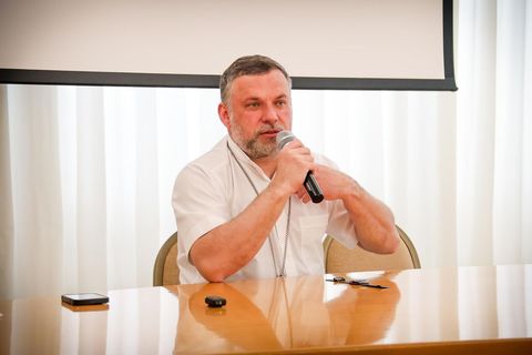 «Найперше завдання Церкви сьогодні — дати людині досвід Отця, який поруч», — єпископ Йосафат до душпастирів в Італії