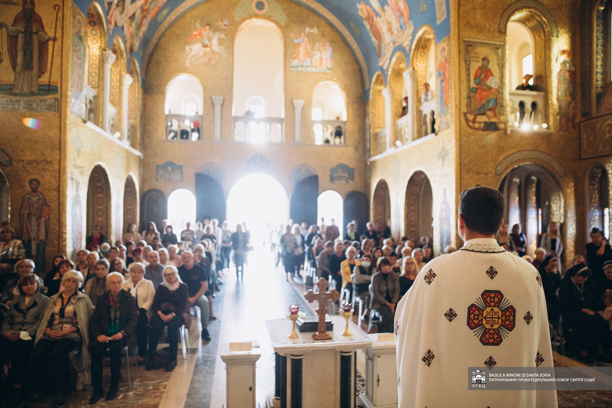 Громада парафіян Святої Софії молилася за переселенців у Всесвітній день мігранта та біженця