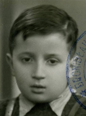 Роальд Хоффман, перше фото після звільнення, 1944 рік