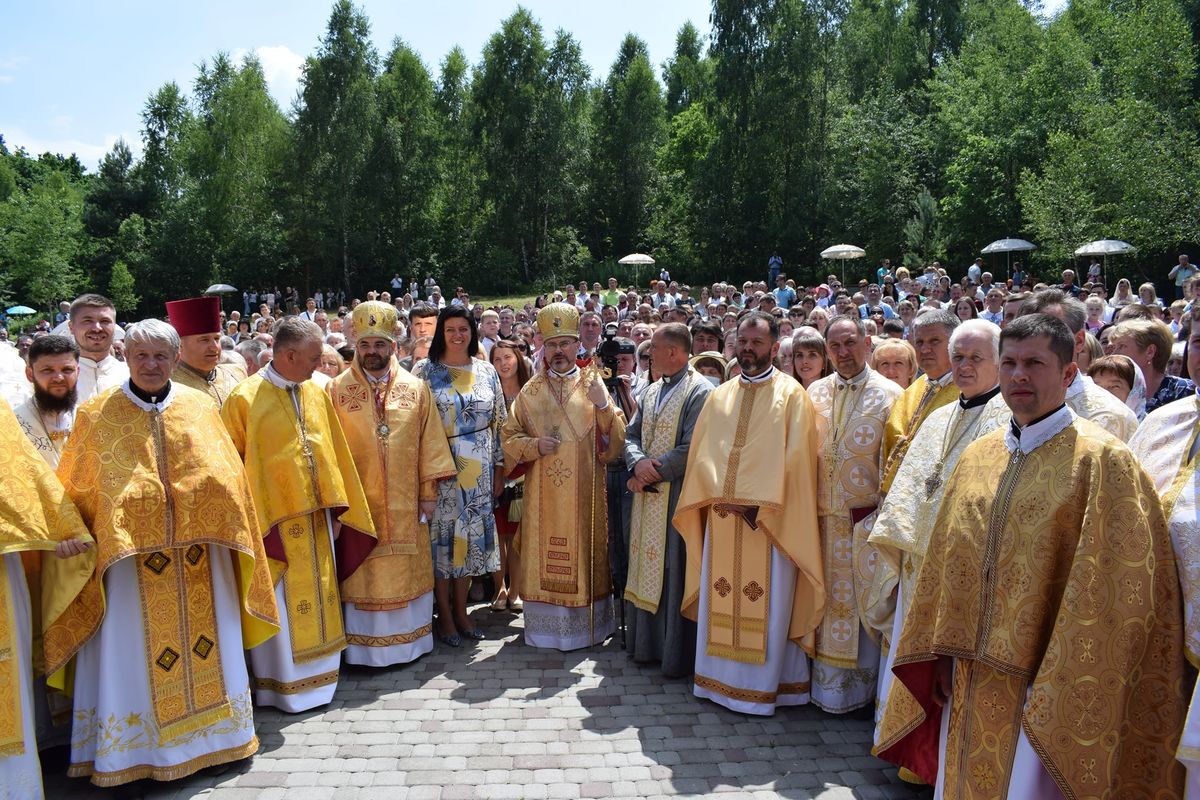 Владика Григорій Комар у Биличах: «Святість є неможливою без хреста»