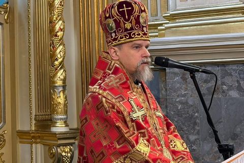 «Страсна п’ятниця — це про любов, доведену до кінця», — митрополит Теодор Мартинюк в архикатедрі Тернополя