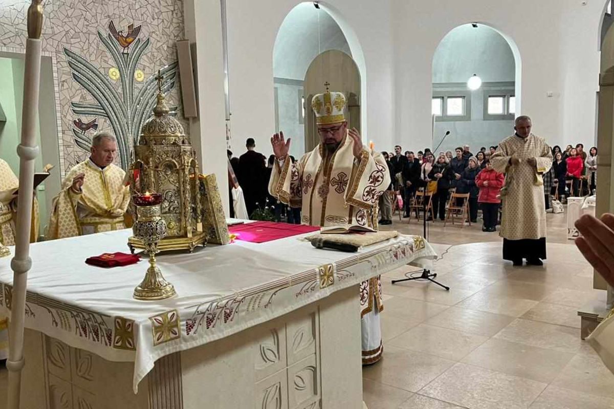 Крижевецький єпископ Мілан Стіпіч здійснив візит солідарності в Україну і взяв участь у конференції щодо зцілення ран війни