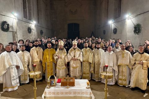 «З нами Бог»: подячна Божественна Літургія української молоді після з’їзду Тезе в Санлісі