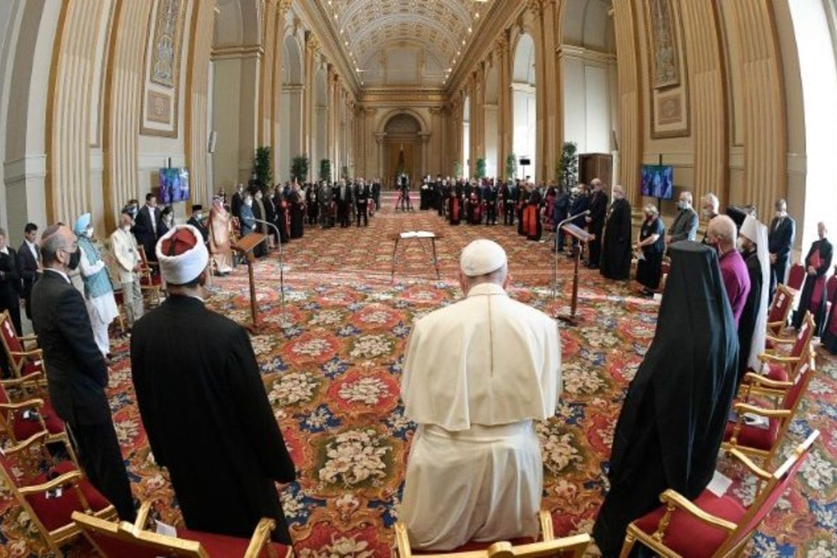 Папа: релігії — не привід, щоб ізолюватися, а щоб спільно дбати про створіння