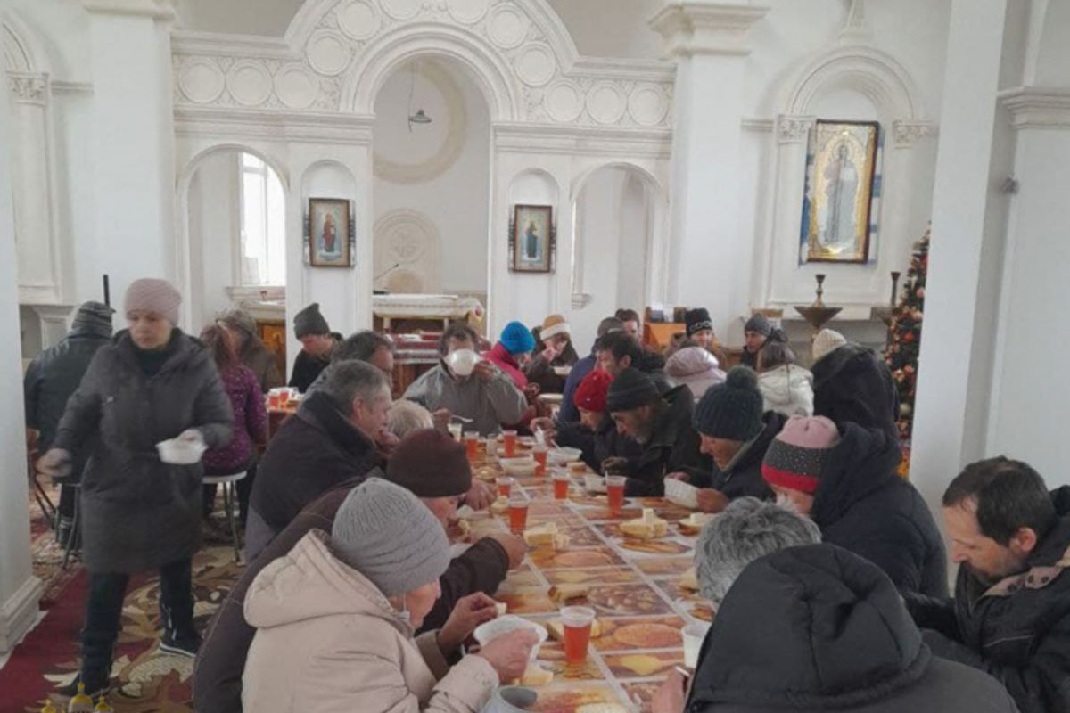 Благодійна парафіяльна їдальня на Херсонщині готує обіди для людей у скруті