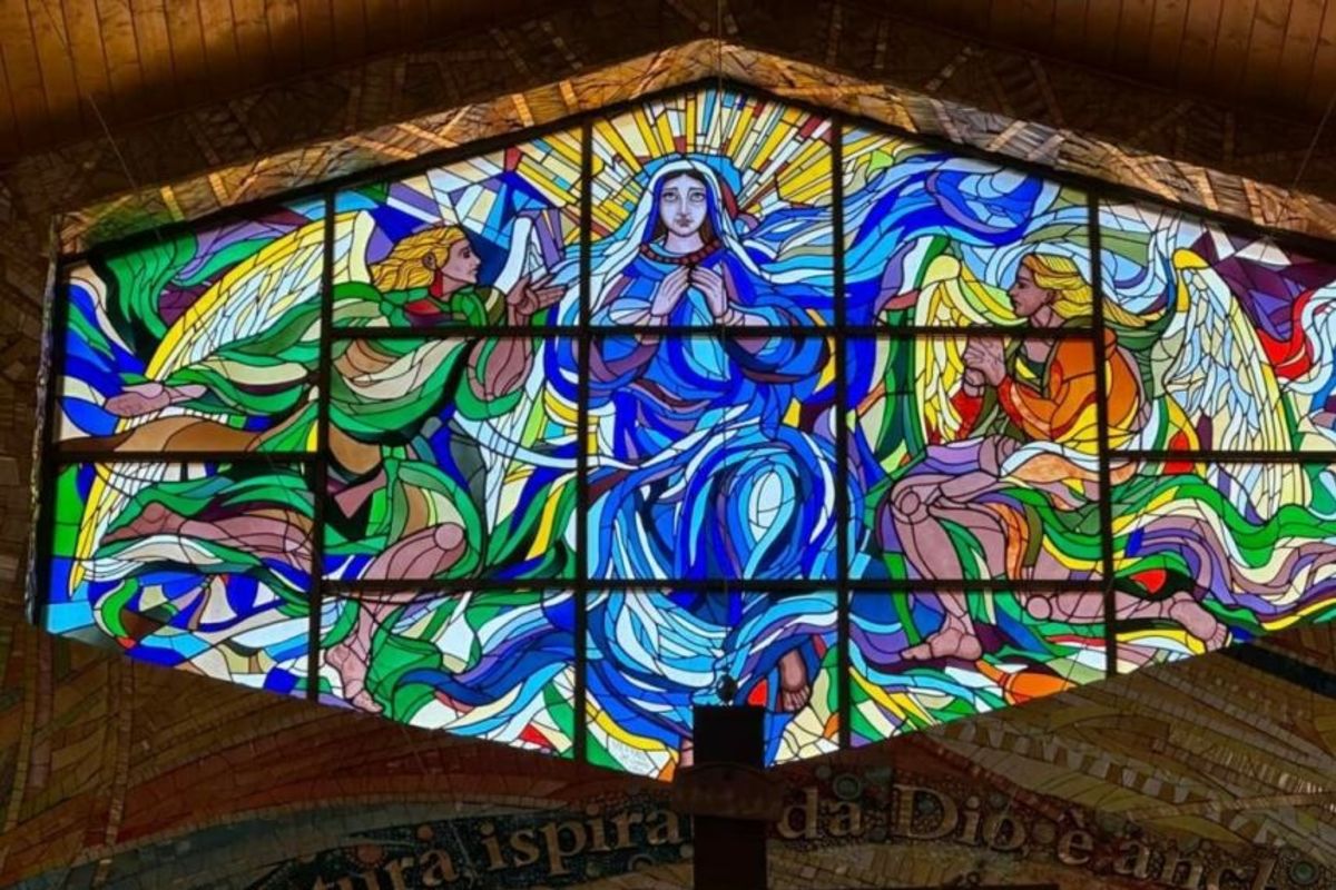 Владика Степан Меньок: Марія є духовною Матір’ю тільки християн чи всіх людей?