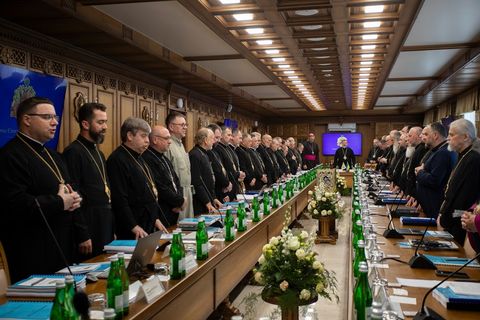 Найстаршому — 77, наймолодшому — 44: у Зарваниці розпочалися робочі засідання Синоду Єпископів УГКЦ