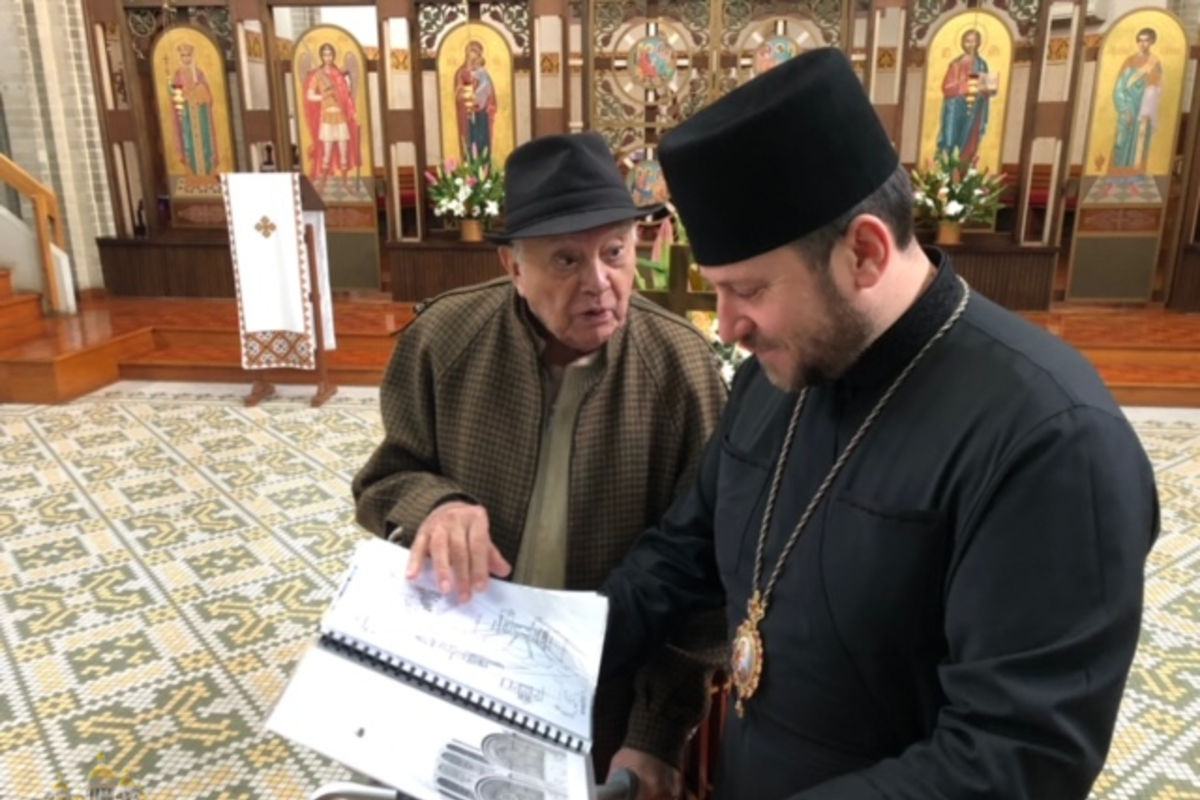 Владика Микола Бичок зустрівся з 94-літнім архітектором катедрального храму Святих Петра і Павла в Мельбурні