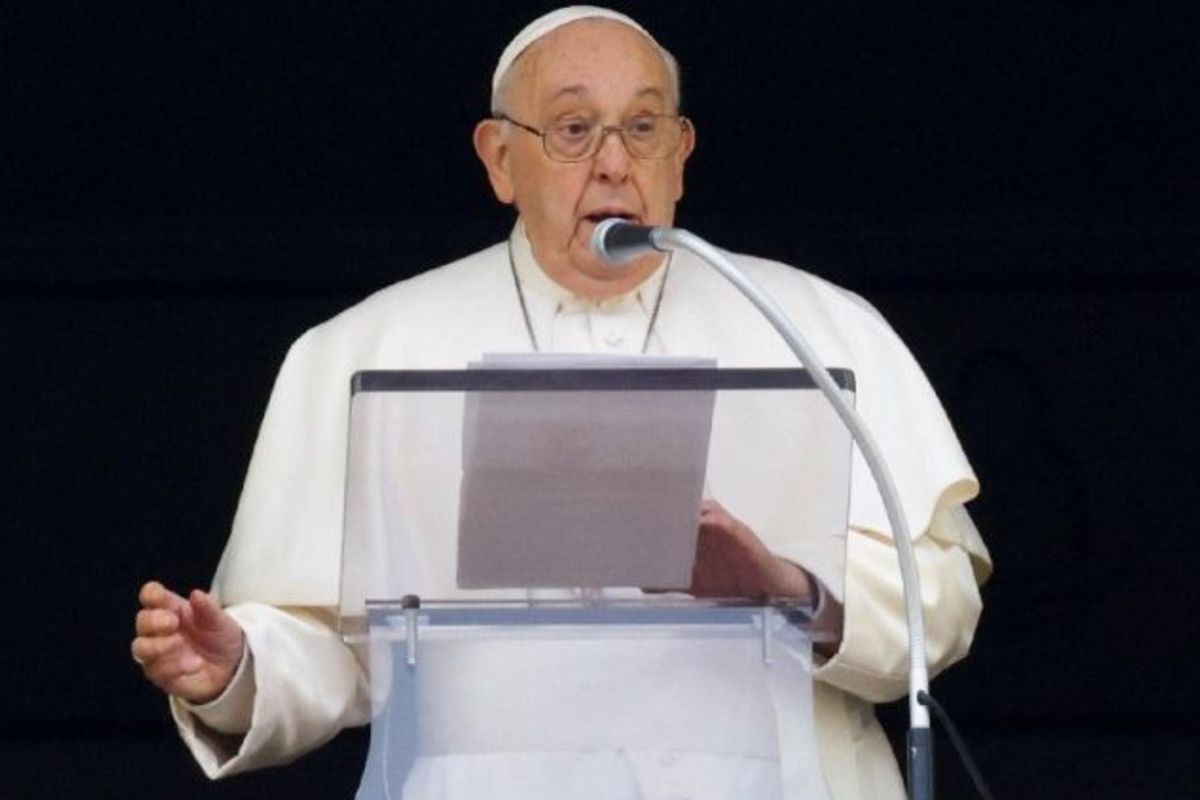 Папа: не плутаймо свято з споживацтвом, пам’ятаймо тих, хто терпить через війну