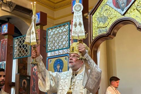 На святкування Великодня до Парижу прибули українці з усієї Франції