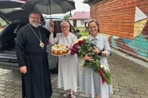 Блаженніший Святослав відвідав відновлений монастир Згромадження сестер служебниць у Микуличині