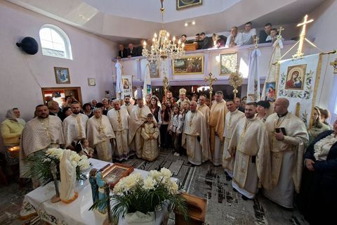 У Загір’ї-Кукільницькому відзначили 100-річчя храму та освятили новий престіл