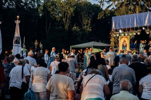 Чудотворна ікона Савелівської Богородиці зібрала вірних Бучацької єпархії на щорічну прощу