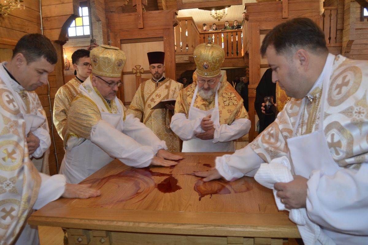 Митрополит Ігор Возьняк посвятив перенесений храм Блаженних мучеників УГКЦ на території військового полігону