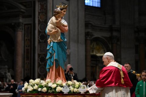 «Кожен має своє місце у мозаїці миру», — Папа Лев XIV під час молитви за мир у Ватикані