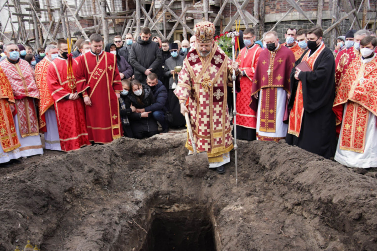 «Як важко нам втрачати одного з найкращих священників у нашій архиєпархії!» — Глава УГКЦ на похороні протоієрея Віталія Сидорука