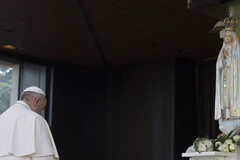 Папа відвідає Фатіму, щоби молитися за мир в Україні та світі