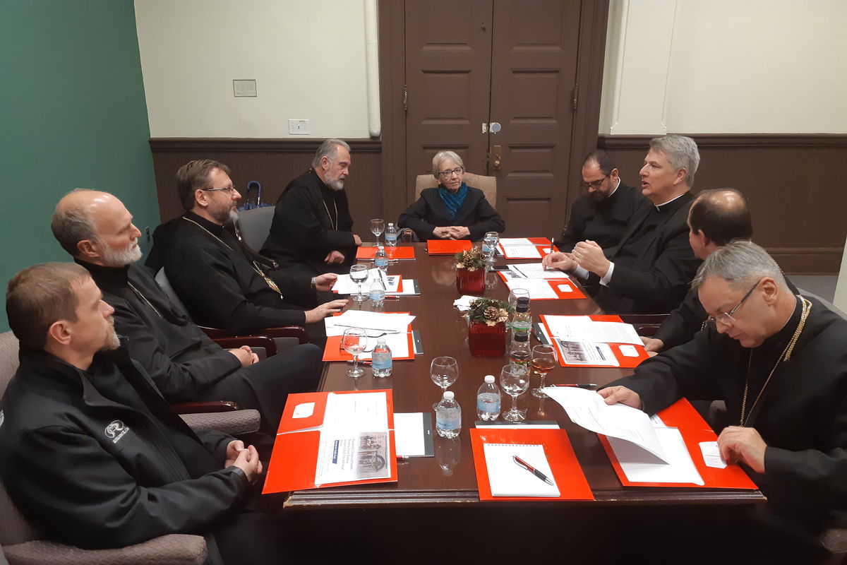 Блаженніший Святослав та владики Постійного Синоду УГКЦ зустрілися із професорами Американського католицького університету