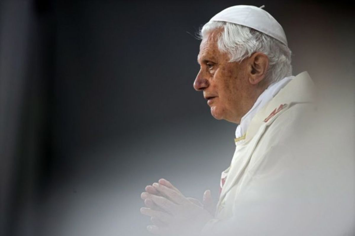 Бенедикт XVI молиться за Україну і приєднається до Акту посвяти Непорочному Серцю Марії