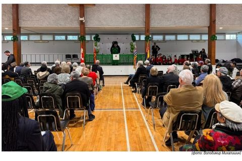 Єпископ Михайло Квятковський взяв участь у відкритті нового житлового комплексу для старших людей у Канаді